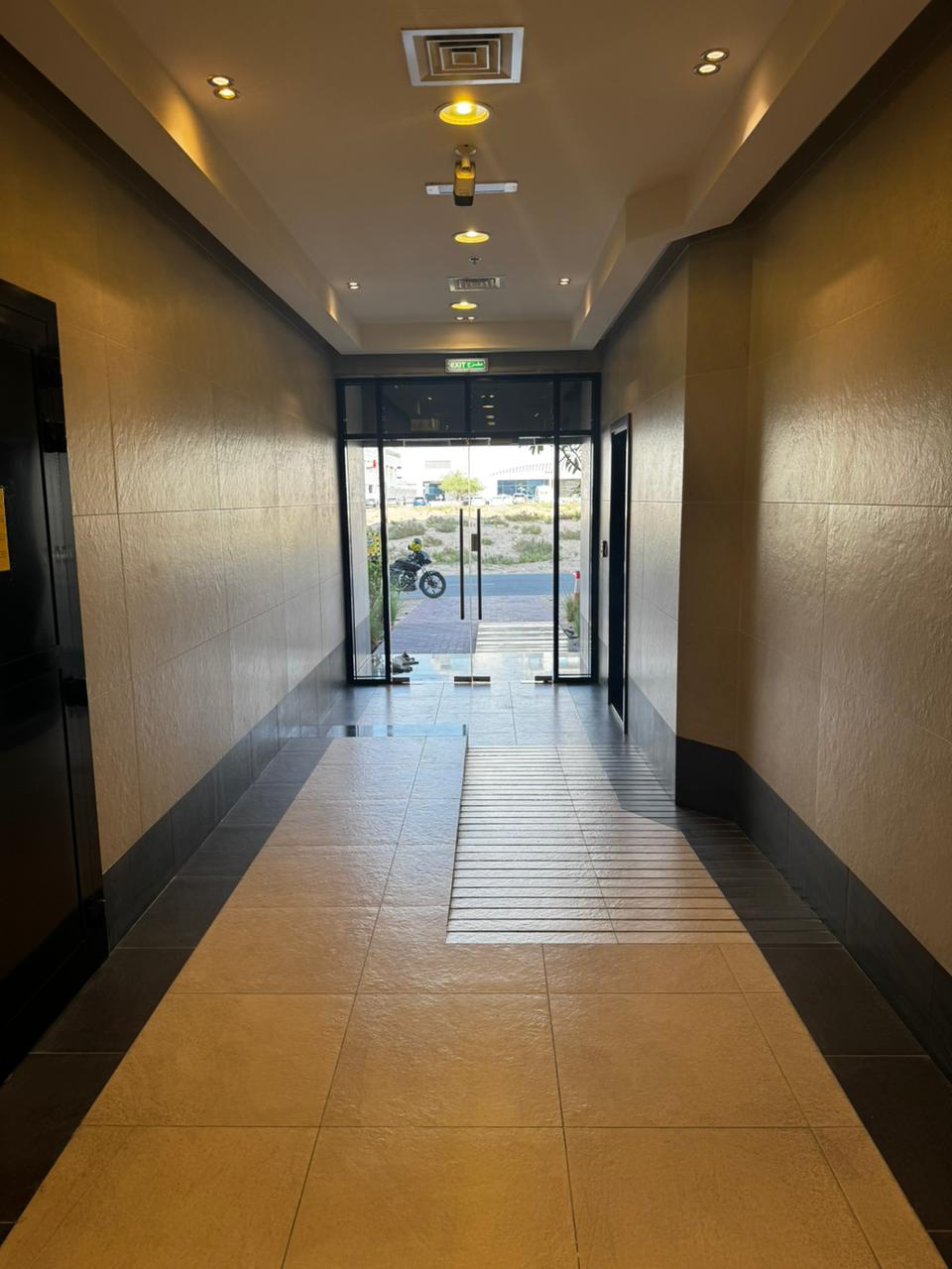 RESIDENCE 101 photo 4